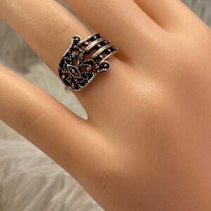 Elegant Silver Hamsa Hand Ring Size 7